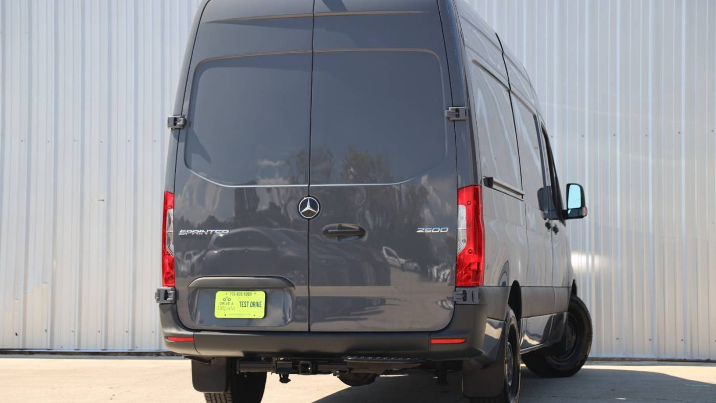 2021 mercedes-benz sprinter 2500