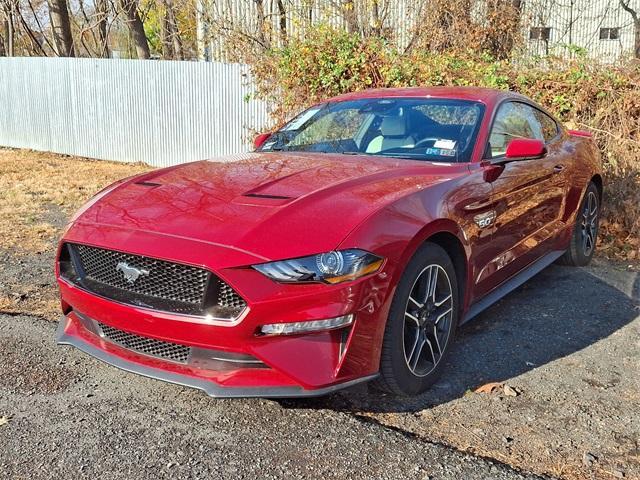 2022 ford mustang gt
