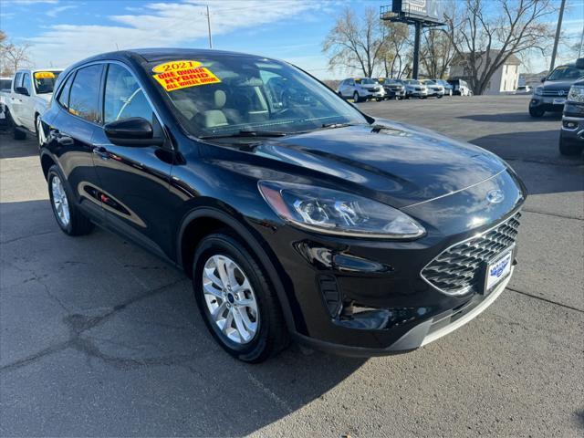 2021 ford escape se