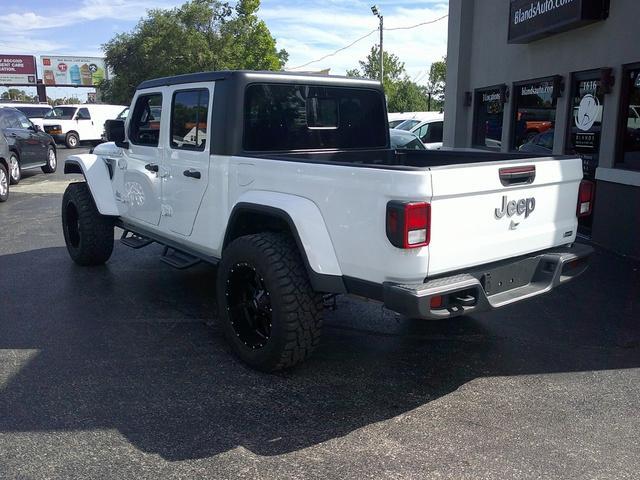 2023 jeep gladiator overland