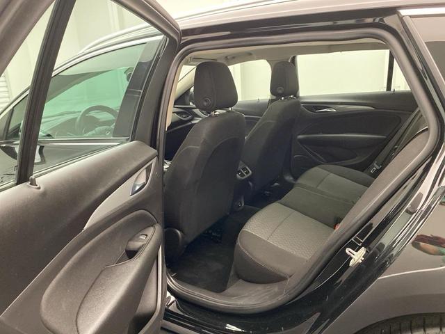 2018 buick regal tourx preferred