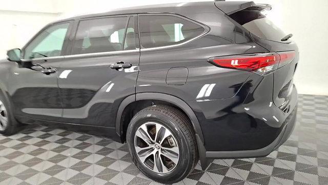 2020 toyota highlander xle