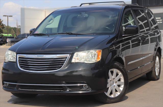 2014 chrysler town & country touring