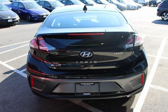 2022 hyundai ioniq hybrid sel