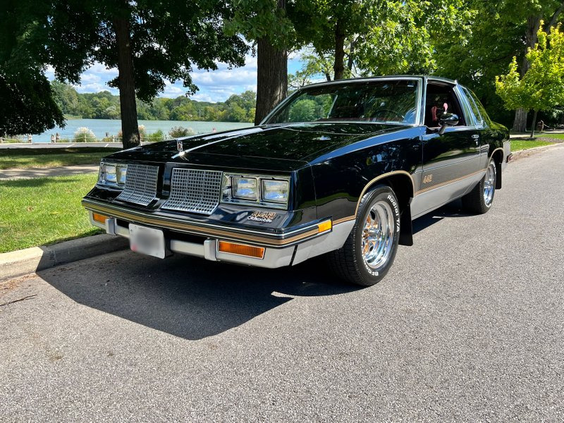 1985 oldsmobile cutlass 442