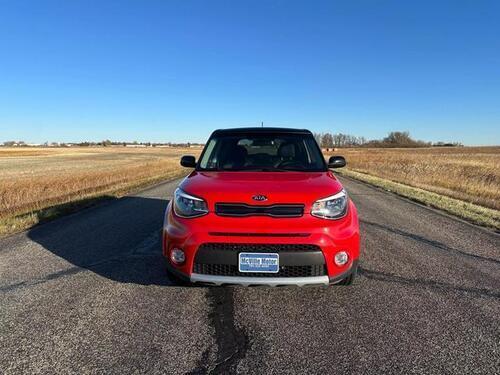 2017 kia soul + wagon 4d