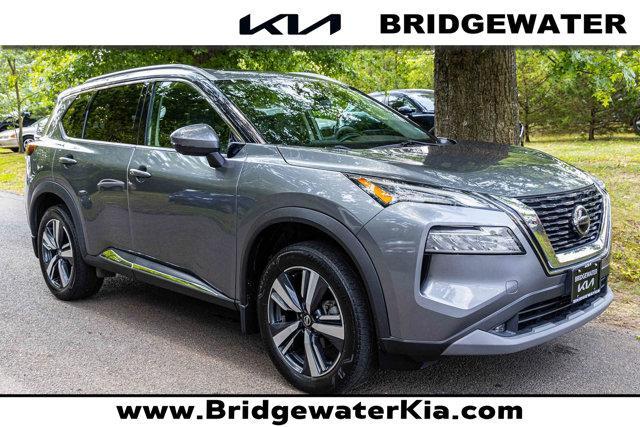 2021 nissan rogue sl