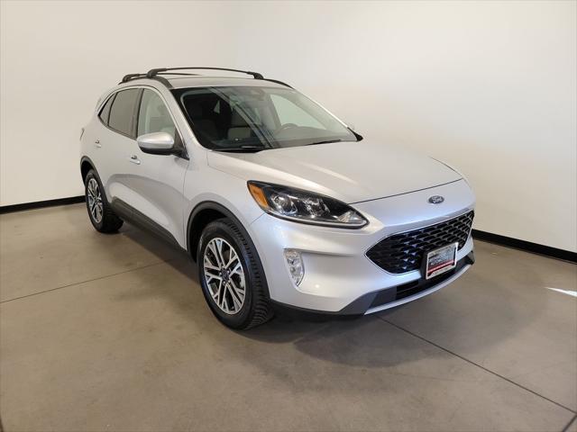 2020 ford escape sel