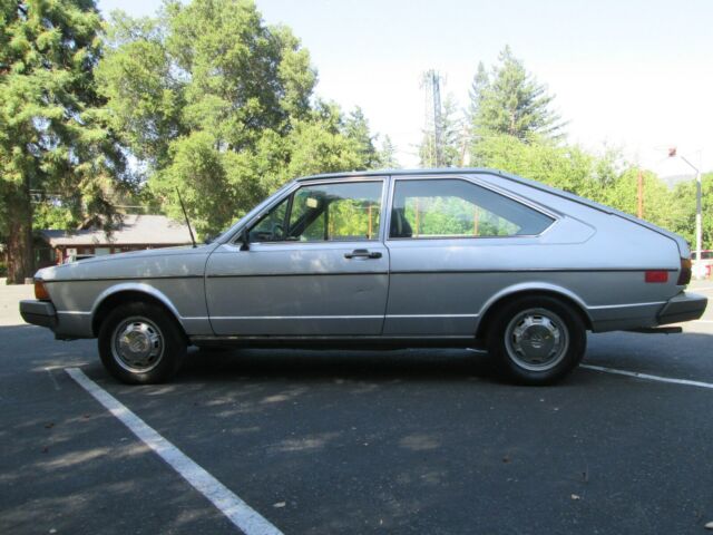 1979 volkswagen dasher diesel two door 1owner all original paint/int. rare find