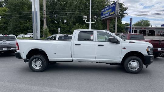 2024 RAM 3500