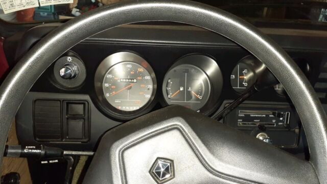 1988 dodge ram van red rwd automatic b150