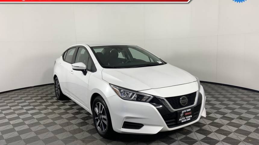 2021 nissan versa sv