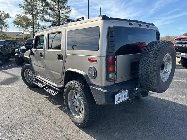 2004 hummer h2 base w/b2e (discontinued)