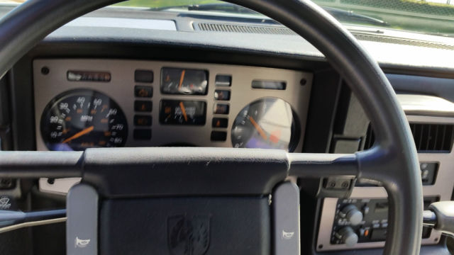 1987 pontiac fiero 112 miles. first titled owner 2.5l auto a/c tagged inspected