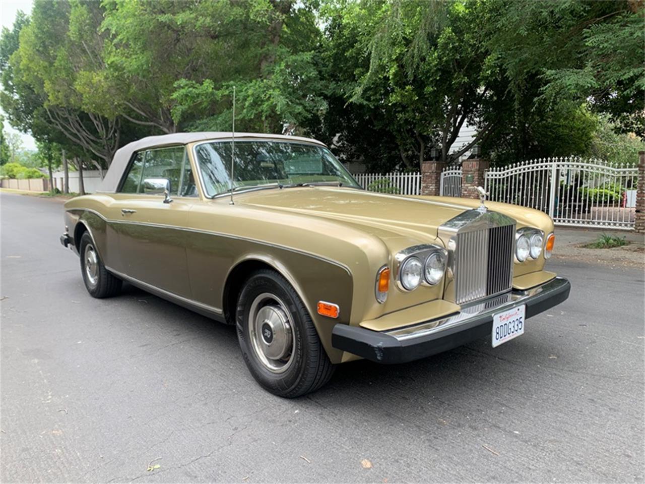 1982 rolls-royce corniche
