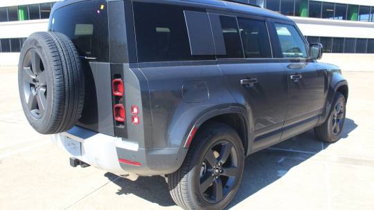 2025 Land Rover Defender