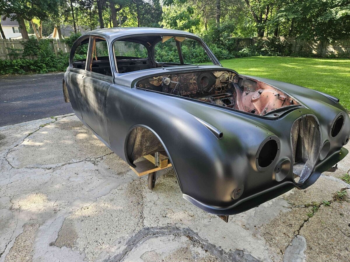 1961 jaguar 3.8 mk ii black sedan