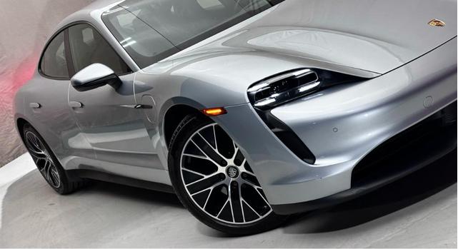 2021 porsche taycan base
