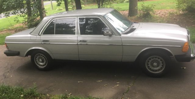 1985 turbo diesel mercedes benz 300d sedan