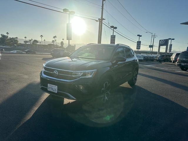 2022 volkswagen taos 1.5t sel