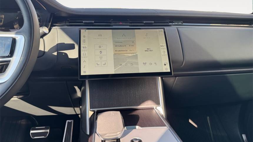 2024 land rover range rover p530 se
