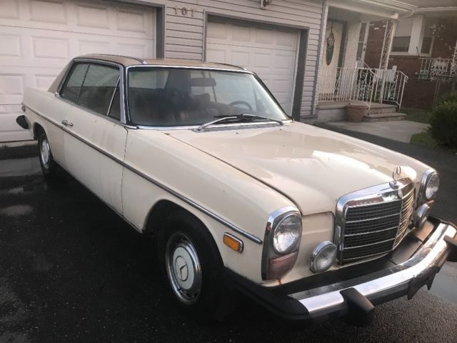 1975 m benz c class