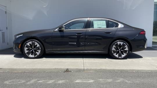 2024 BMW 5 series