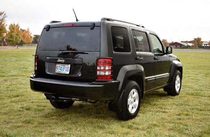 used 2012 jeep liberty 4wd sport redmond, or 97756 for sale in eagle crest, oregon