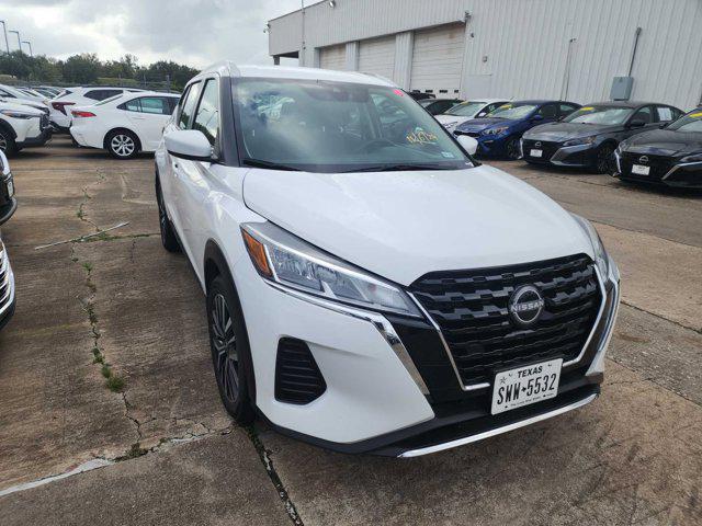 2023 nissan kicks sv