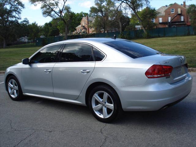 2013 volkswagen passat 2.0 tdi se w/ sunroof