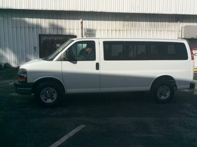 2014 chevrolet express passenger lt 3500 lt 3500 3dr passenger van w/1lt for sale in kaneohe, hawaii