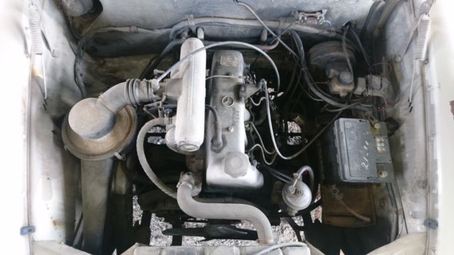 mercedes benz w110 200 d (1967)
