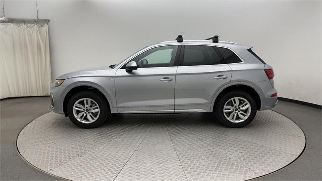 2024 audi q5 45 s line premium