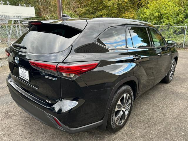 2020 toyota highlander hybrid xle