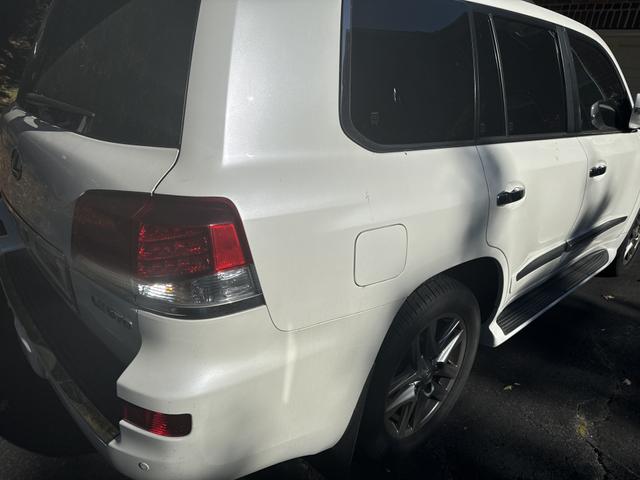 2013 lexus lx 570 base