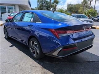 2024 Hyundai Elantra limited
