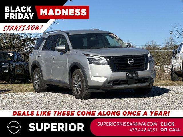 2022 nissan pathfinder sl