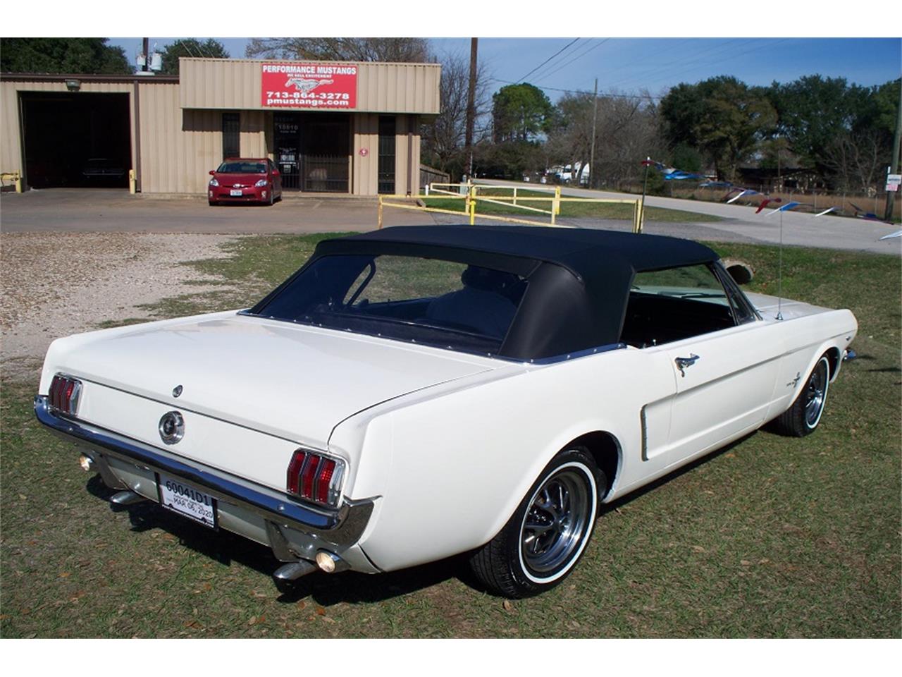 1965 ford mustang