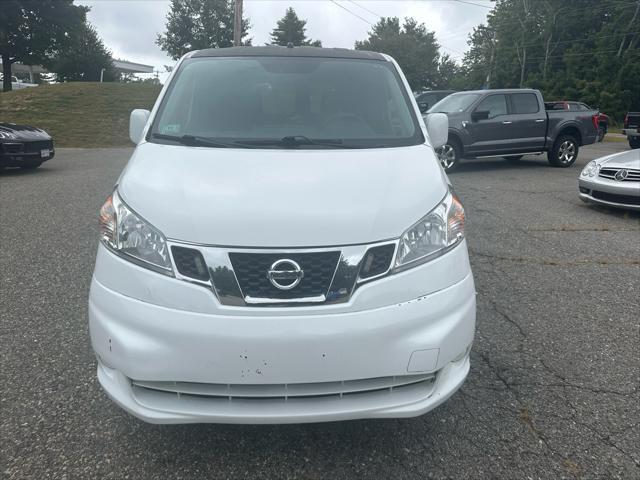 2017 nissan nv200 sv