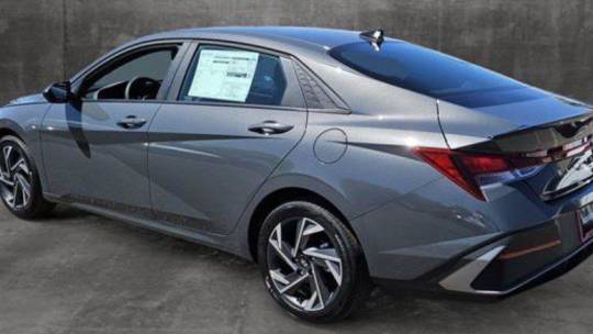2025 Hyundai Elantra