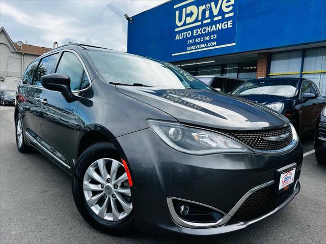2017 chrysler pacifica touring-l