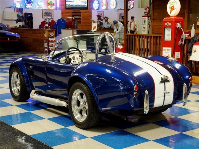 1966 cobra replica â€œlonestar kitâ€ â€“ indigo blue / white