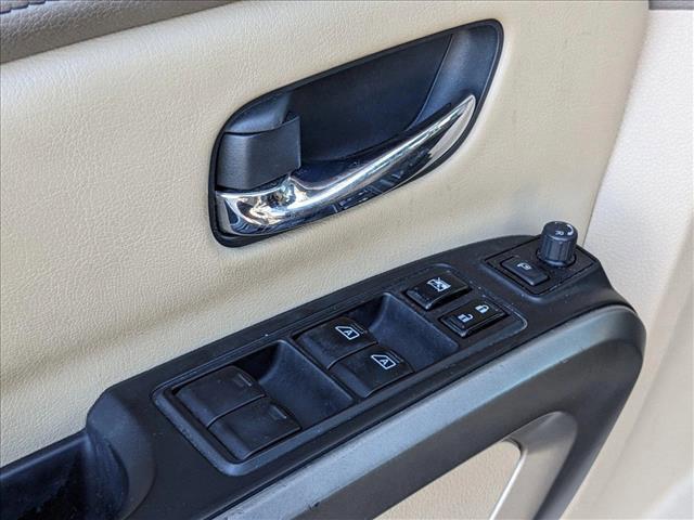 2015 nissan armada platinum