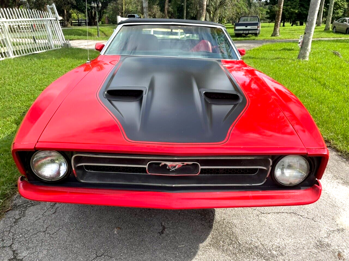 1971 ford mustang convertible with the awesome mach 1 package!