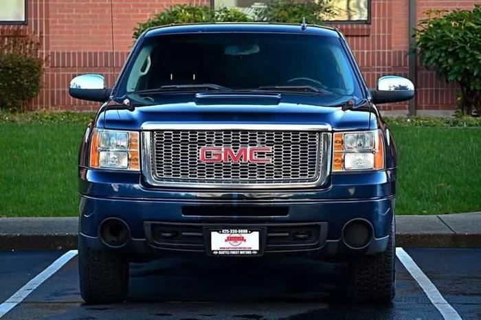 2011 gmc sierra 1500 crew cab sle pickup 4d 5 3/4 ft in lynnwood, washington