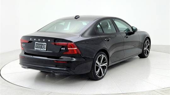 2024 Volvo S60