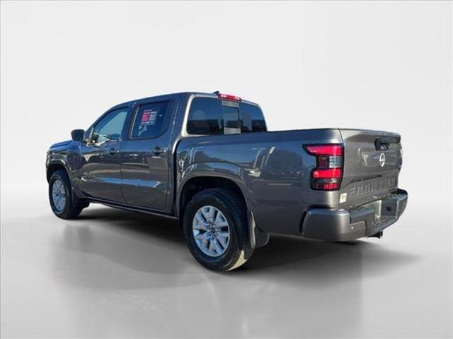 2024 nissan frontier sv