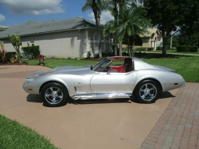 1977 corvette gorgeous 79,633 actual miles outstanding 383 engine must see