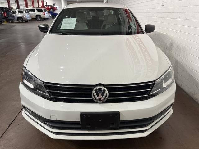 2015 volkswagen jetta 1.8t sport