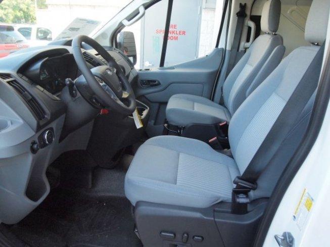 2017 ford 148" low roof for sale in dover, delaware